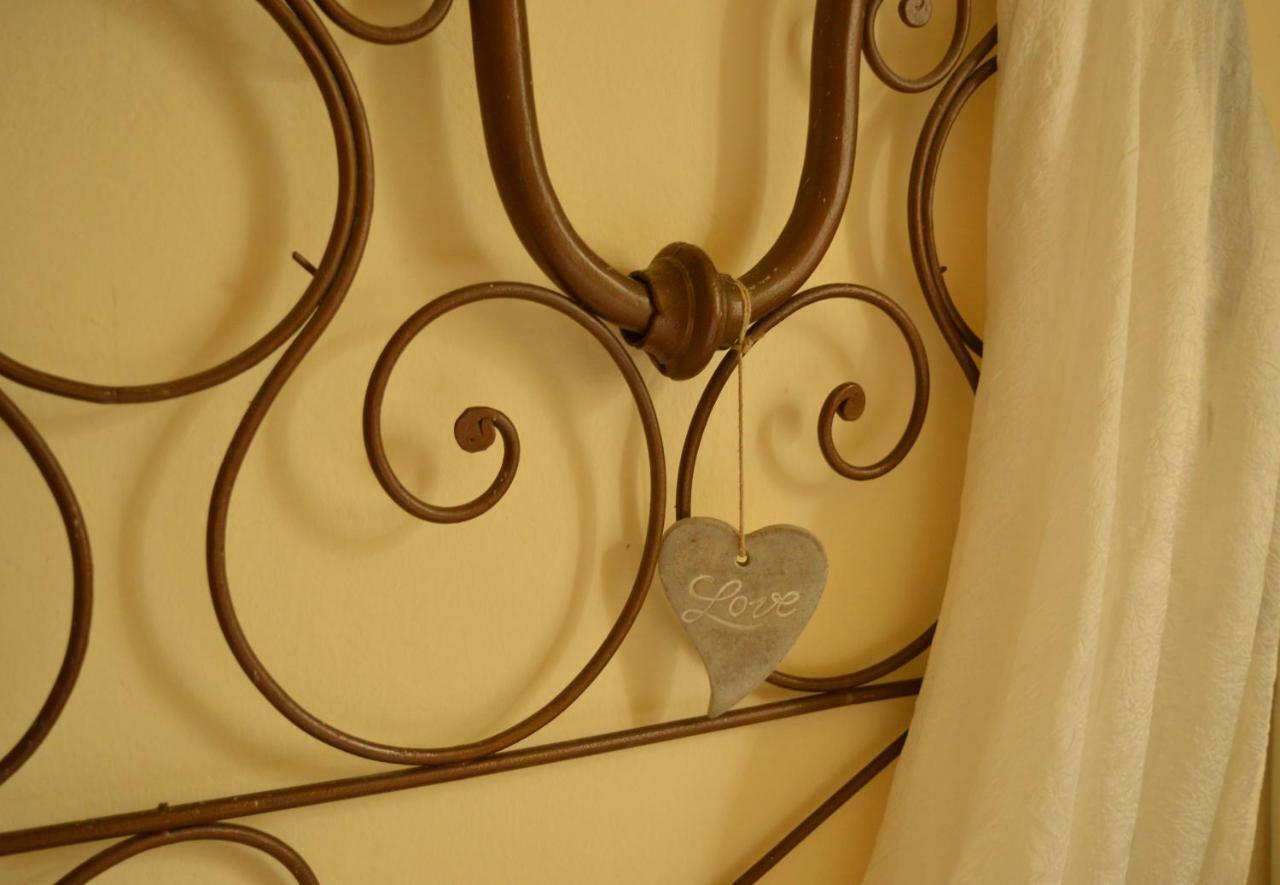 Bed & Tours Dimora Di Campagna Bed & Breakfast Castelnuovo Belbo Dış mekan fotoğraf